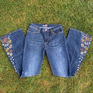 Floral Wrangler Bell Bottoms 🌺🌼🌸